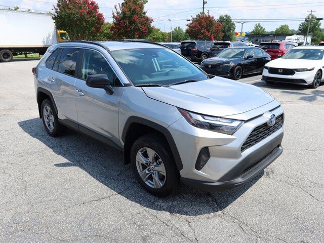 2024 Toyota RAV4 Hybrid LE
