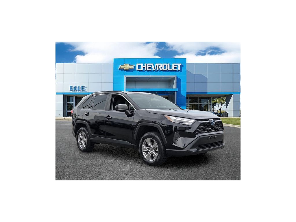 2023 Toyota RAV4 LE
