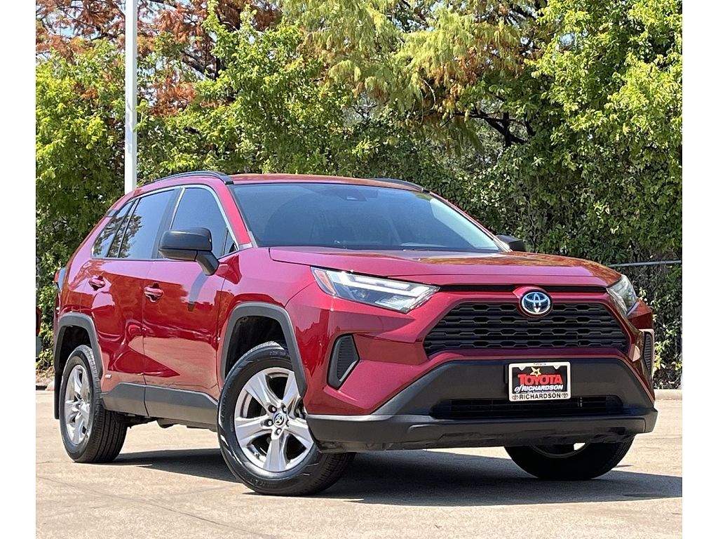 2024 Toyota RAV4 Hybrid LE w/17-in x 7.0J Silver Aluminum Alloy
