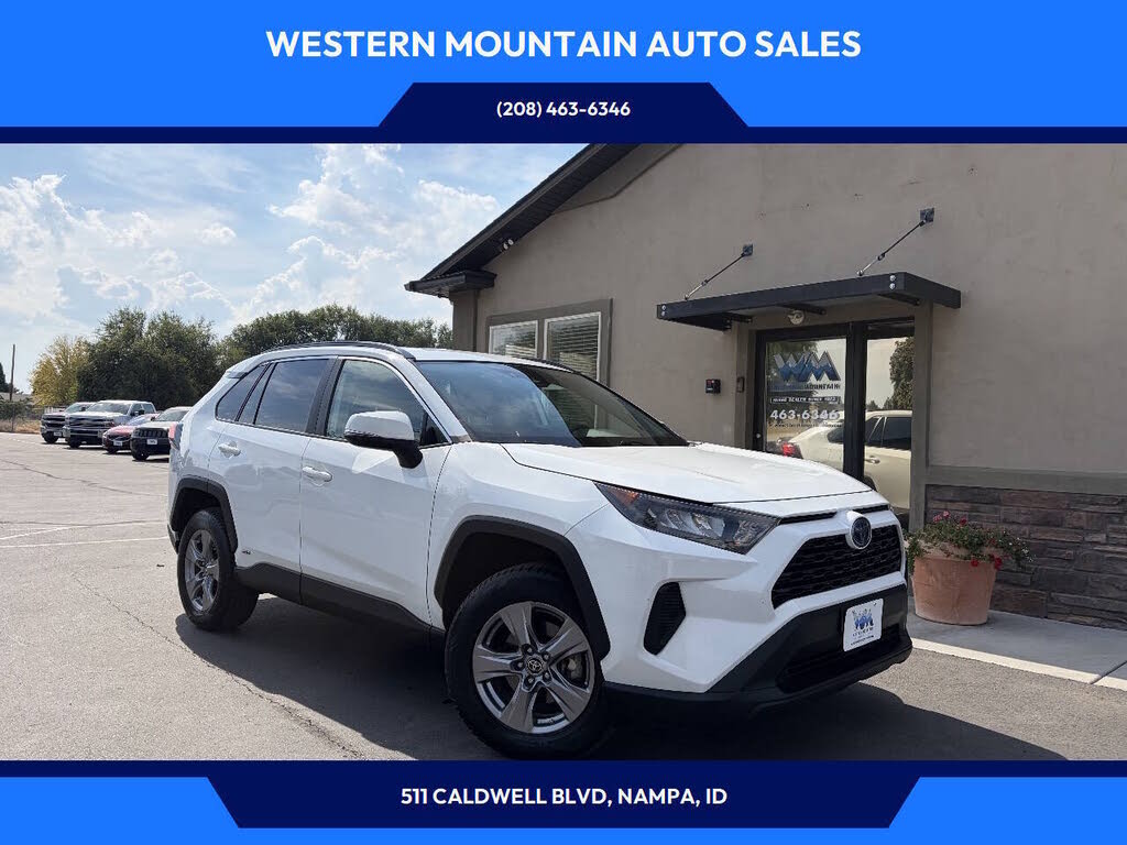 2022 Toyota RAV4 LE