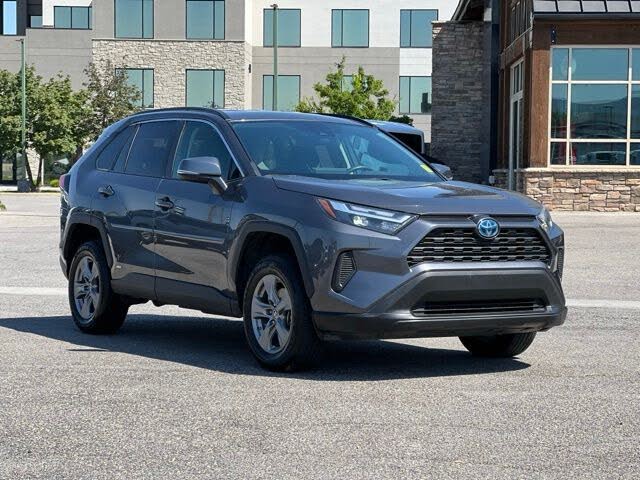 2024 Toyota RAV4 Hybrid LE