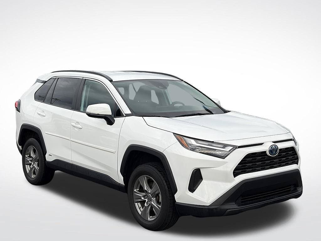 2024 Toyota RAV4 Hybrid LE