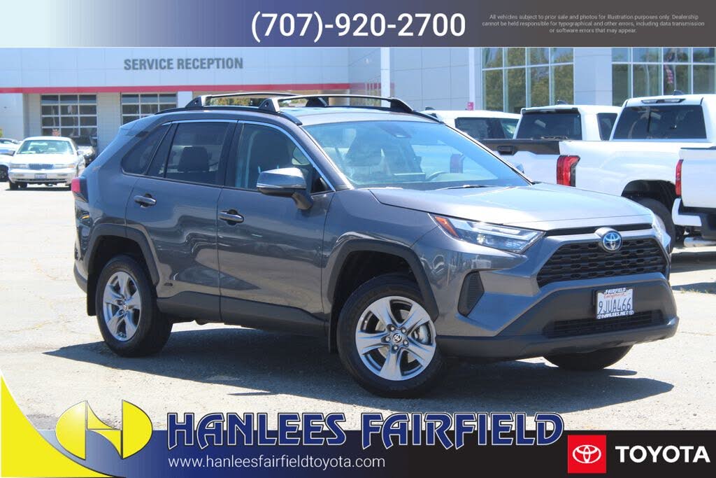 2024 Toyota RAV4 LE