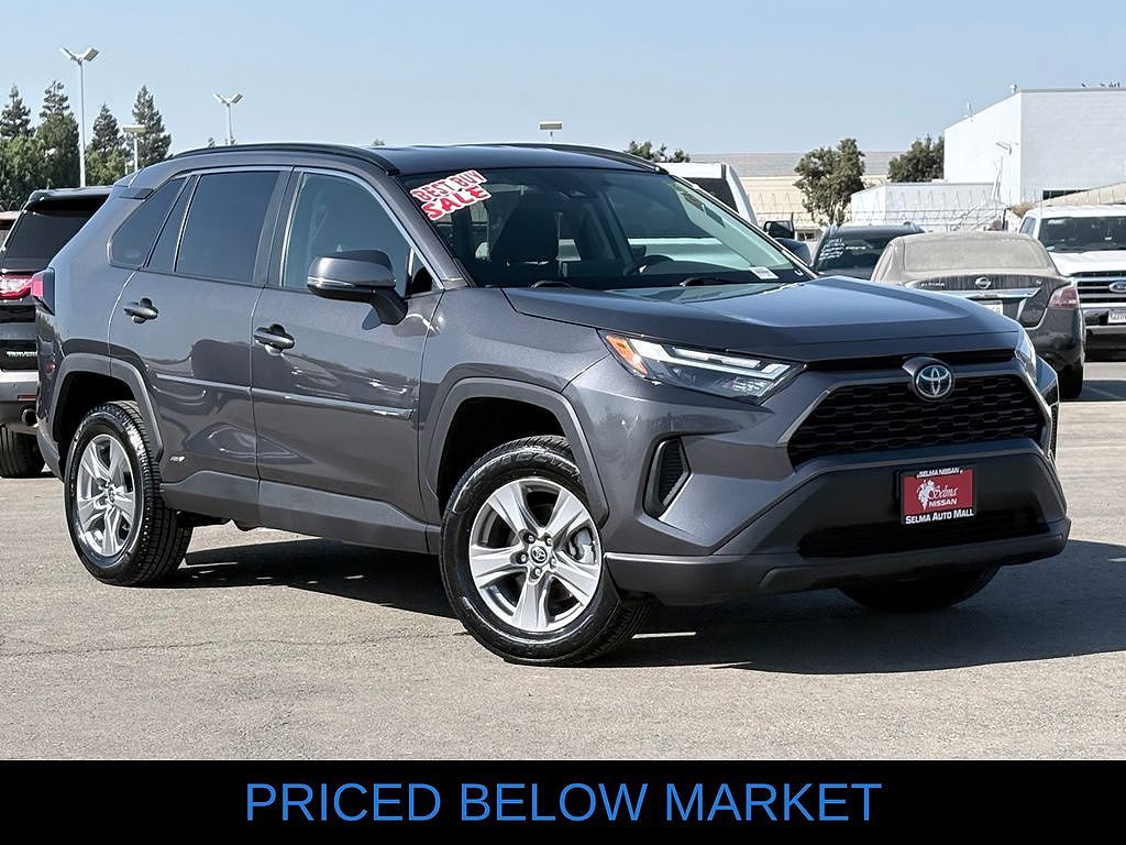 2024 Toyota RAV4 Hybrid LE