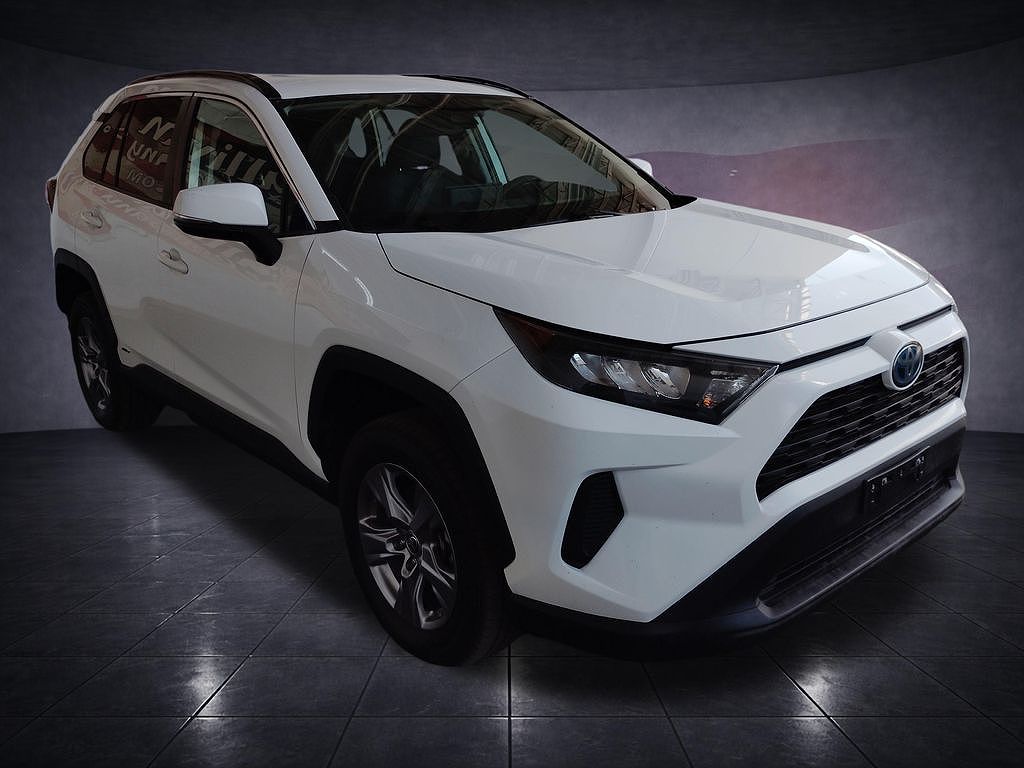 2022 Toyota RAV4 Hybrid LE