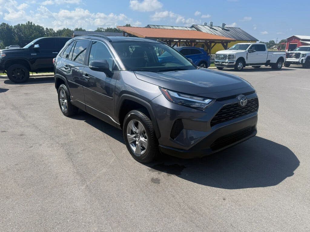 2024 Toyota RAV4 Hybrid LE