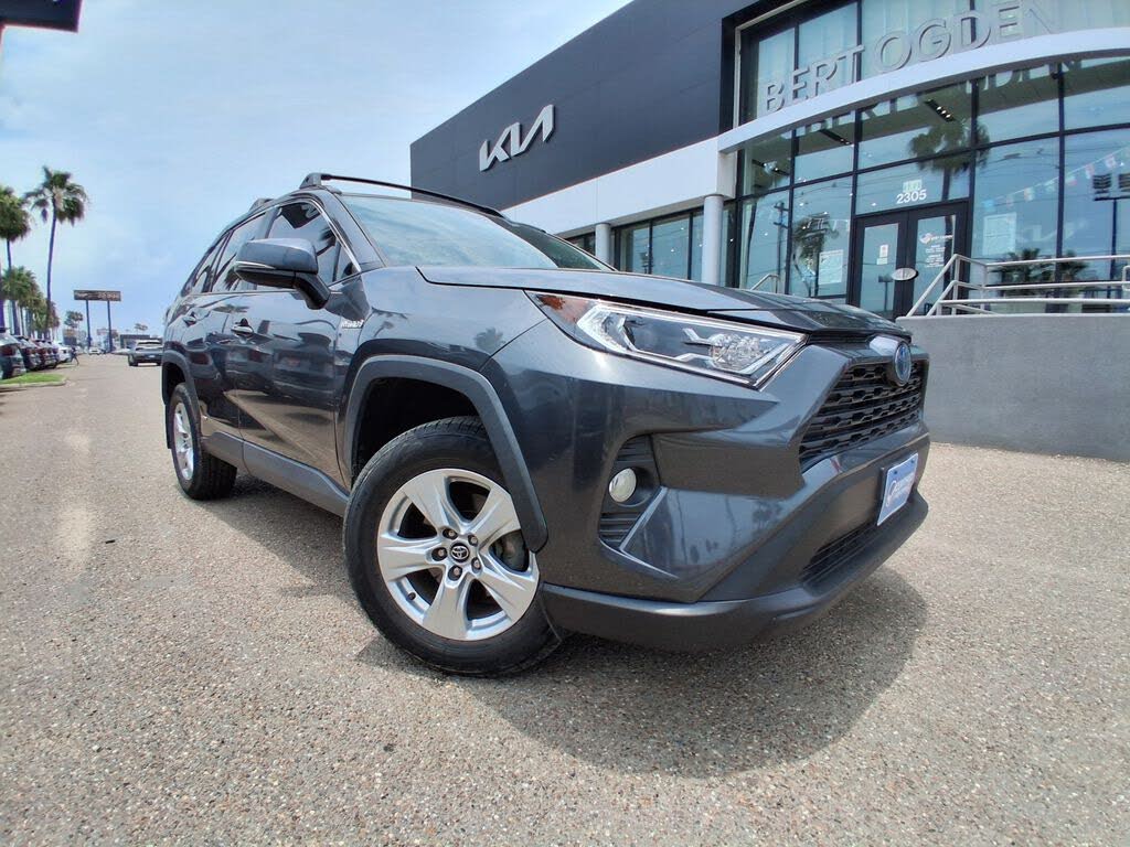 2021 Toyota RAV4 Hybrid XLE
