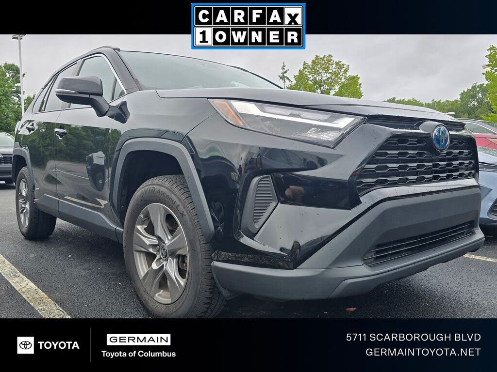 2022 Toyota RAV4 Hybrid XLE