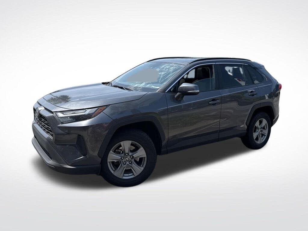 2022 Toyota RAV4 Hybrid XLE