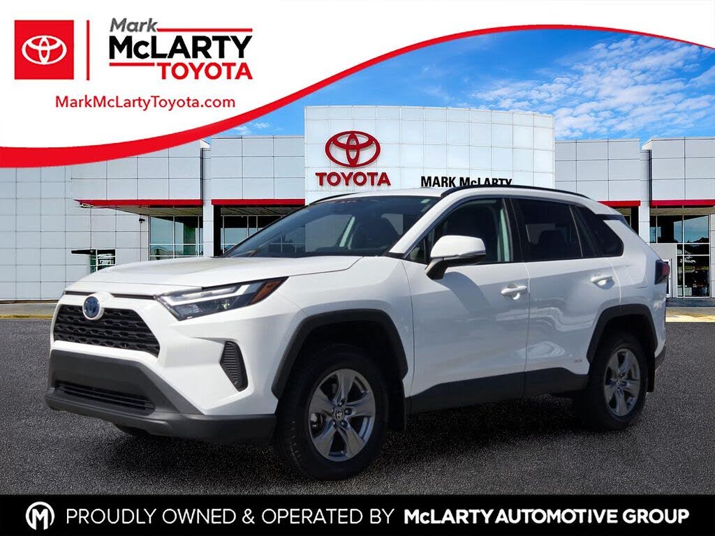 2024 Toyota RAV4 Hybrid XLE