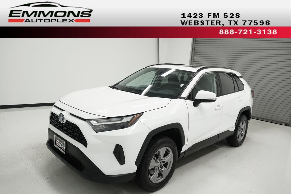 2022 Toyota RAV4 Hybrid XLE