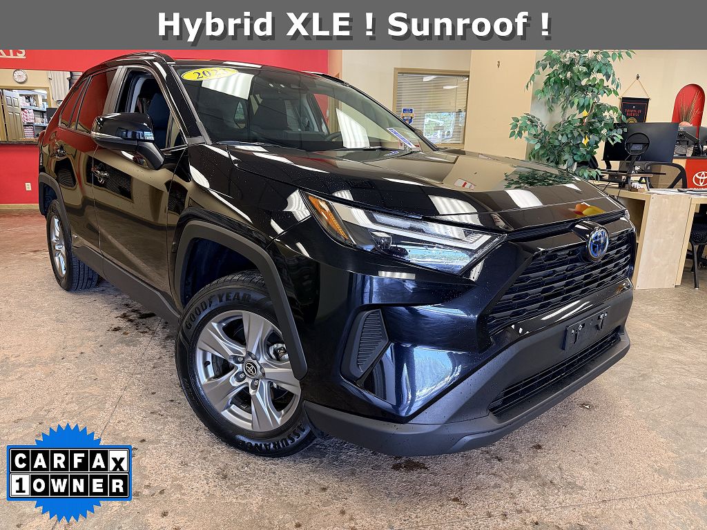 2023 Toyota RAV4 Hybrid XLE