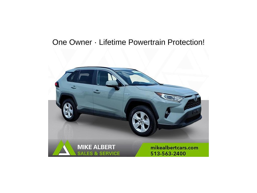 2021 Toyota RAV4 Hybrid XLE