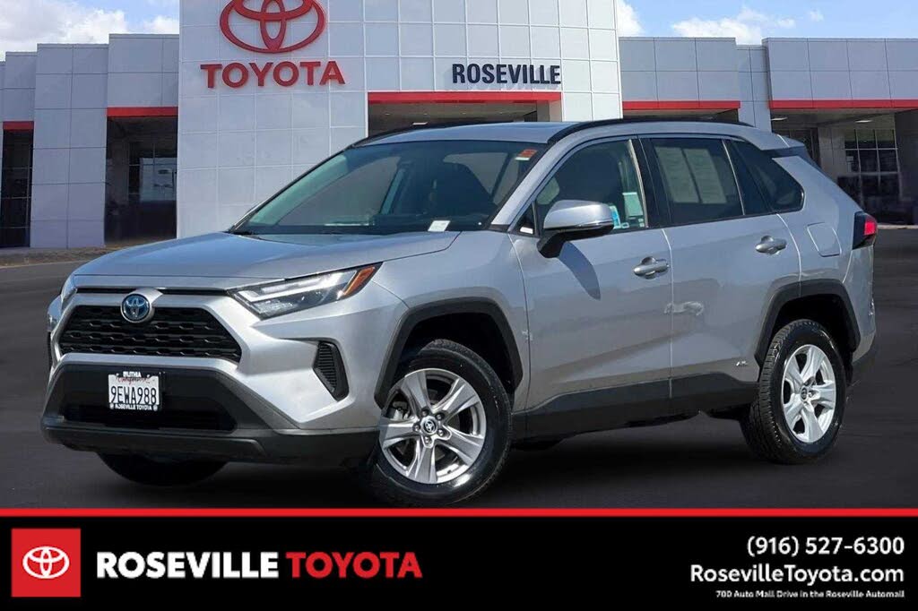 2022 Toyota RAV4 Hybrid XLE