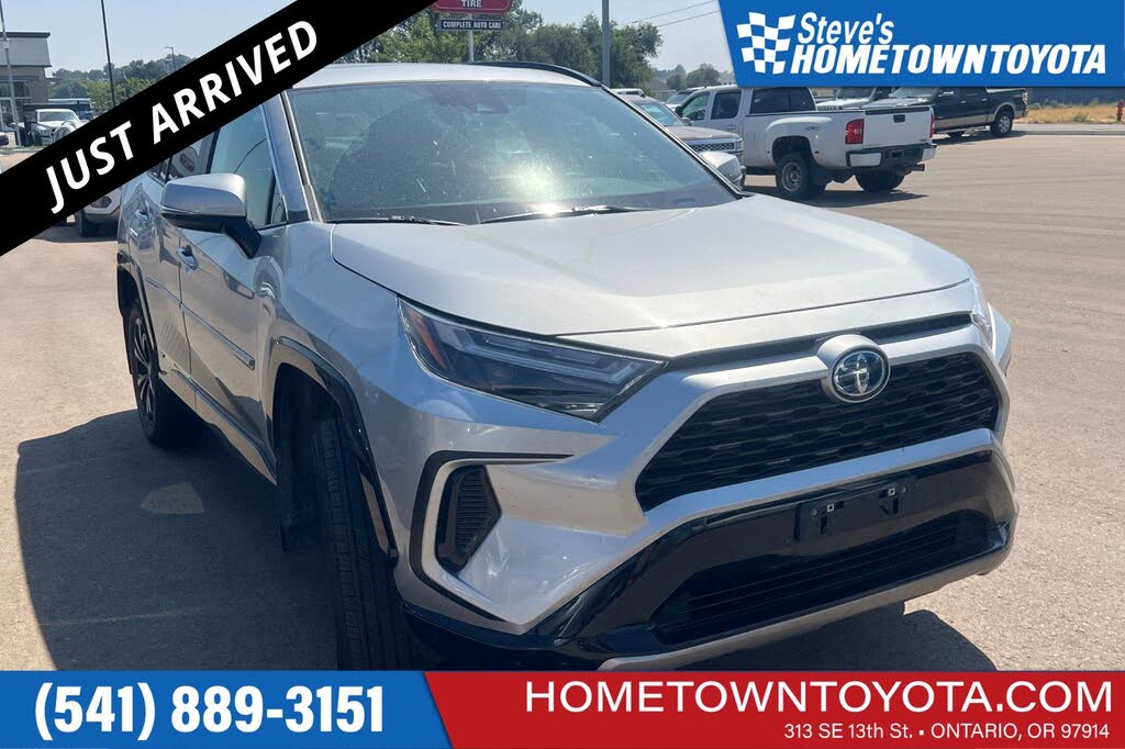 2022 Toyota RAV4 Hybrid SE