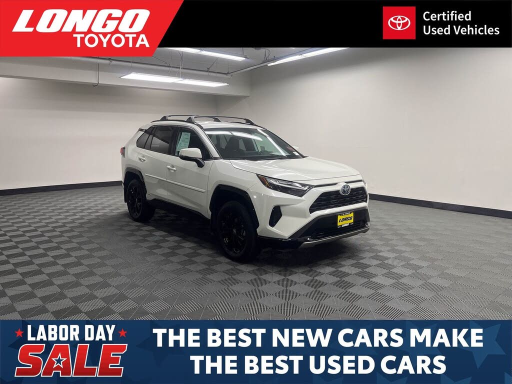 2022 Toyota RAV4 Hybrid SE