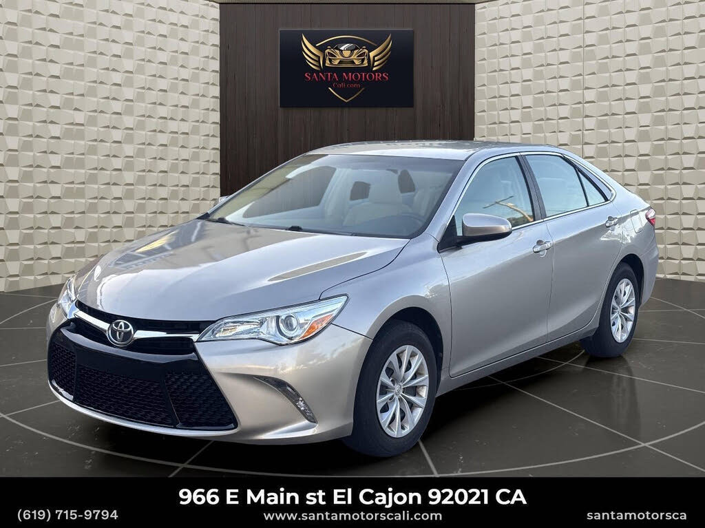 2016 Toyota Camry XSE