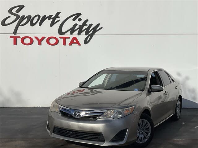 2014 Toyota Camry LE
