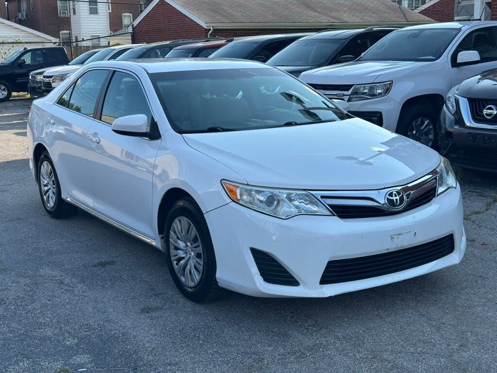 2014 Toyota Camry LE