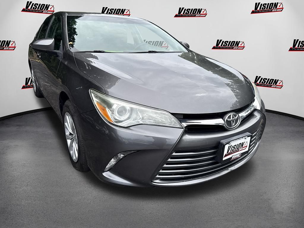 2016 Toyota Camry XSE