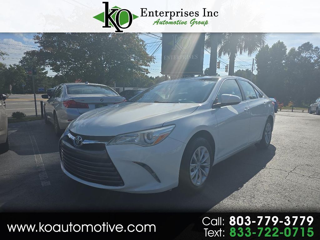 2016 Toyota Camry XSE
