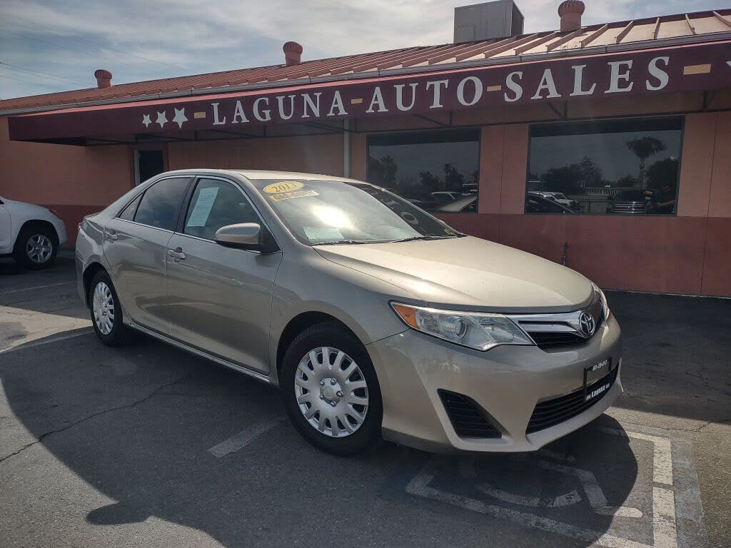 2013 Toyota Camry LE