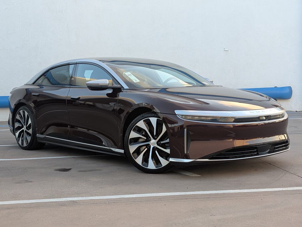 2022 Lucid Air photo 2