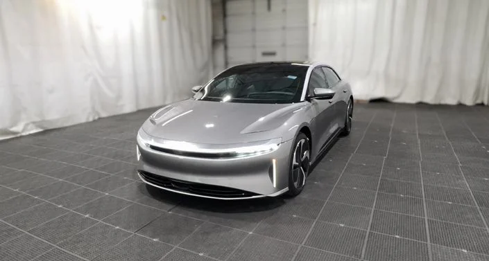 2023 Lucid Air photo 1