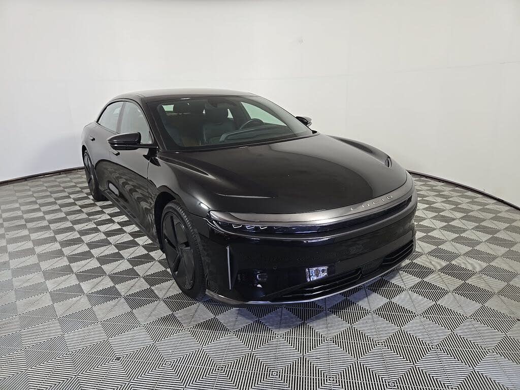2025 Lucid Air photo 1