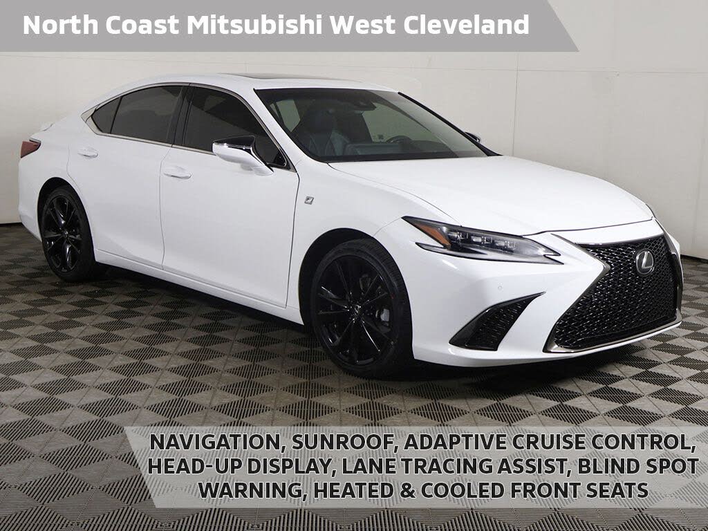 2023 Lexus ES 300h F SPORT Handling