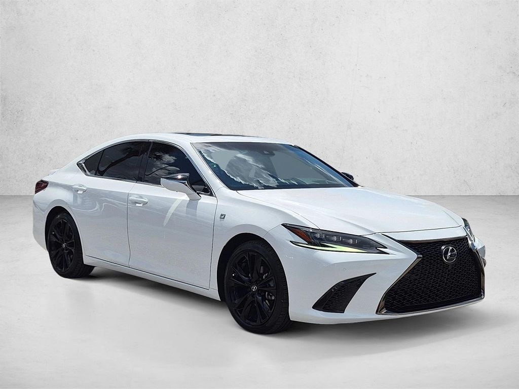 2023 Lexus ES F SPORT Handling
