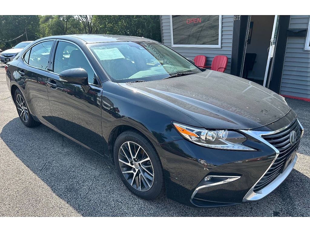 2017 Lexus ES