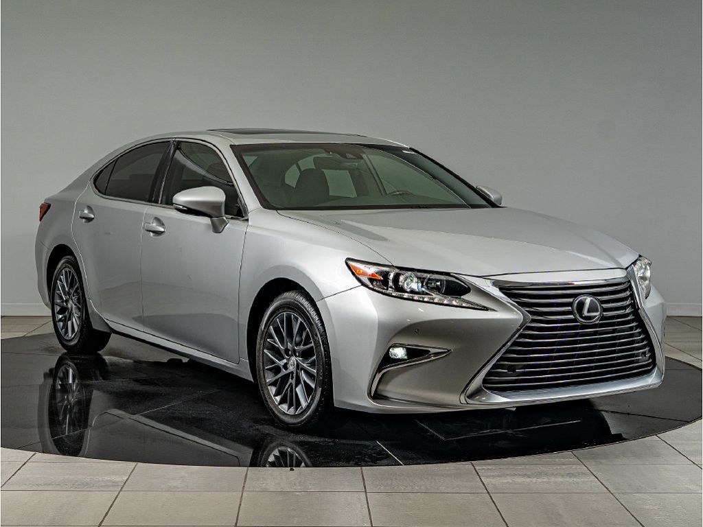 2018 Lexus ES