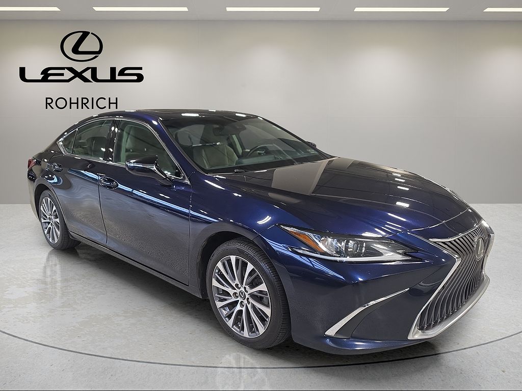 2019 Lexus ES