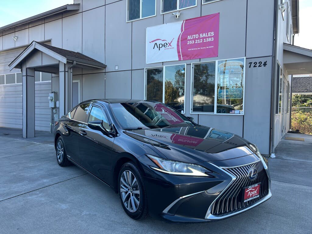 2020 Lexus ES 300h