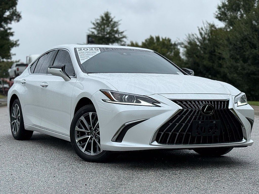 2025 Lexus ES 350