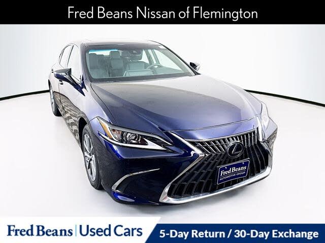 2022 Lexus ES