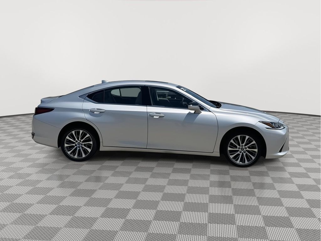 2021 Lexus ES ES 250