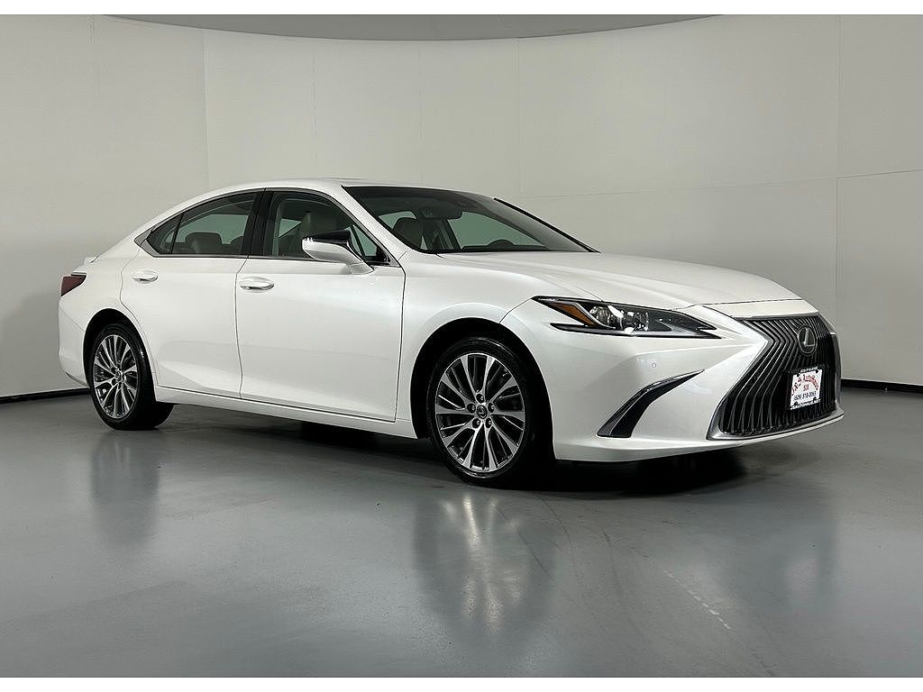 2021 Lexus ES