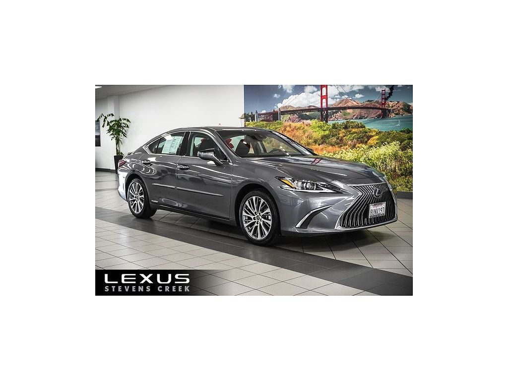 2021 Lexus ES 300h