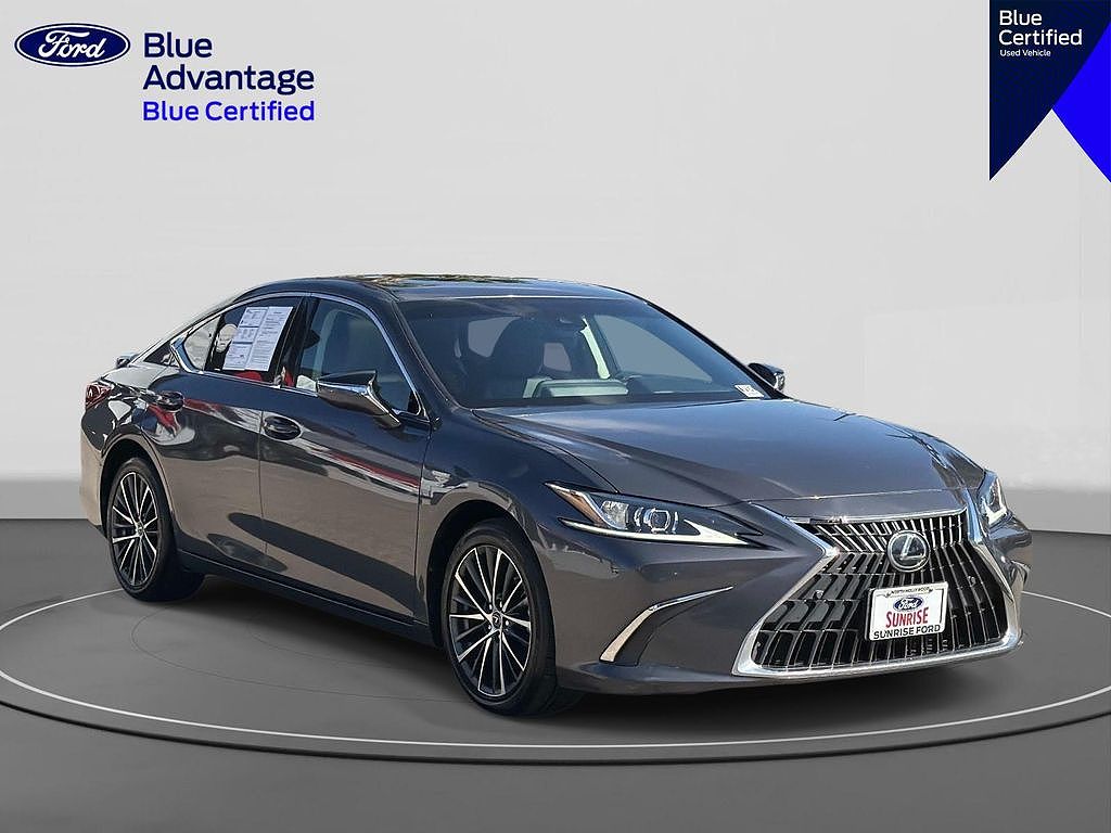 2023 LEXUS ES 300h F SPORT Design