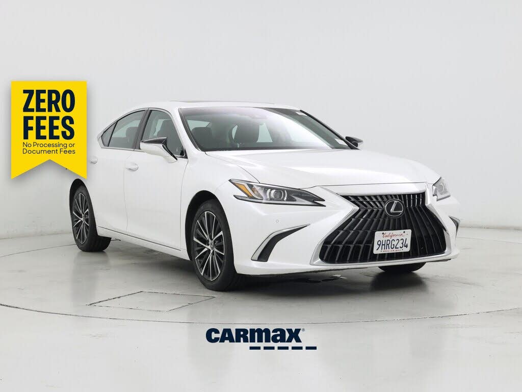 2023 Lexus ES 300h F SPORT Design