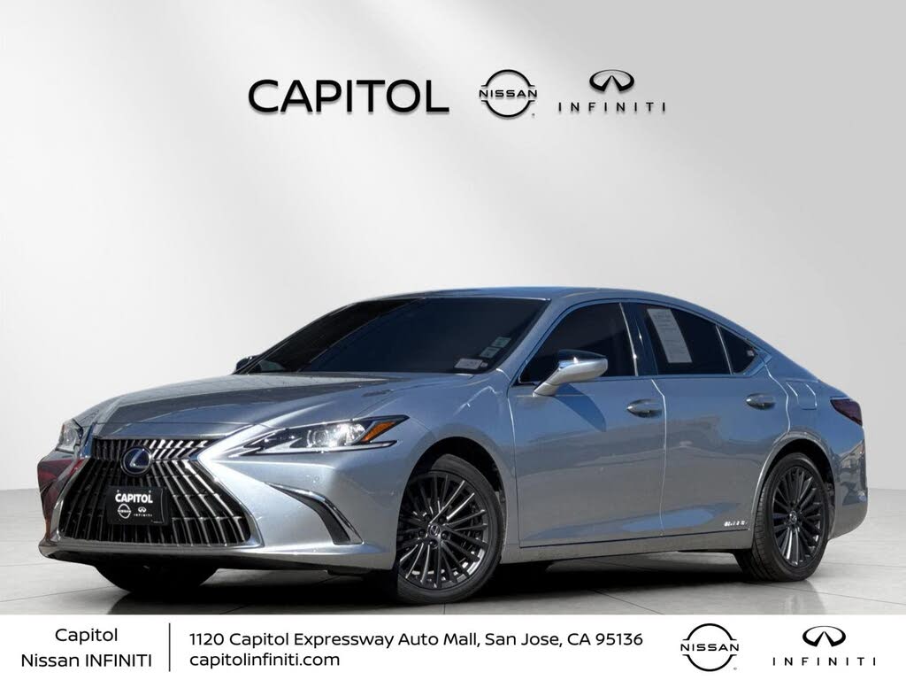 2022 Lexus ES