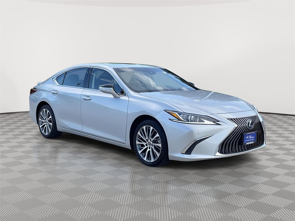 2021 Lexus ES