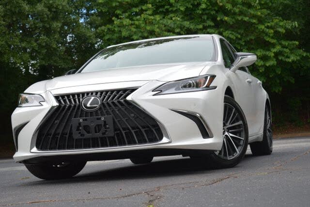 2025 Lexus ES 300h 300h F SPORT Design