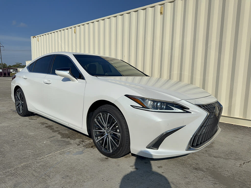 2025 Lexus ES 350