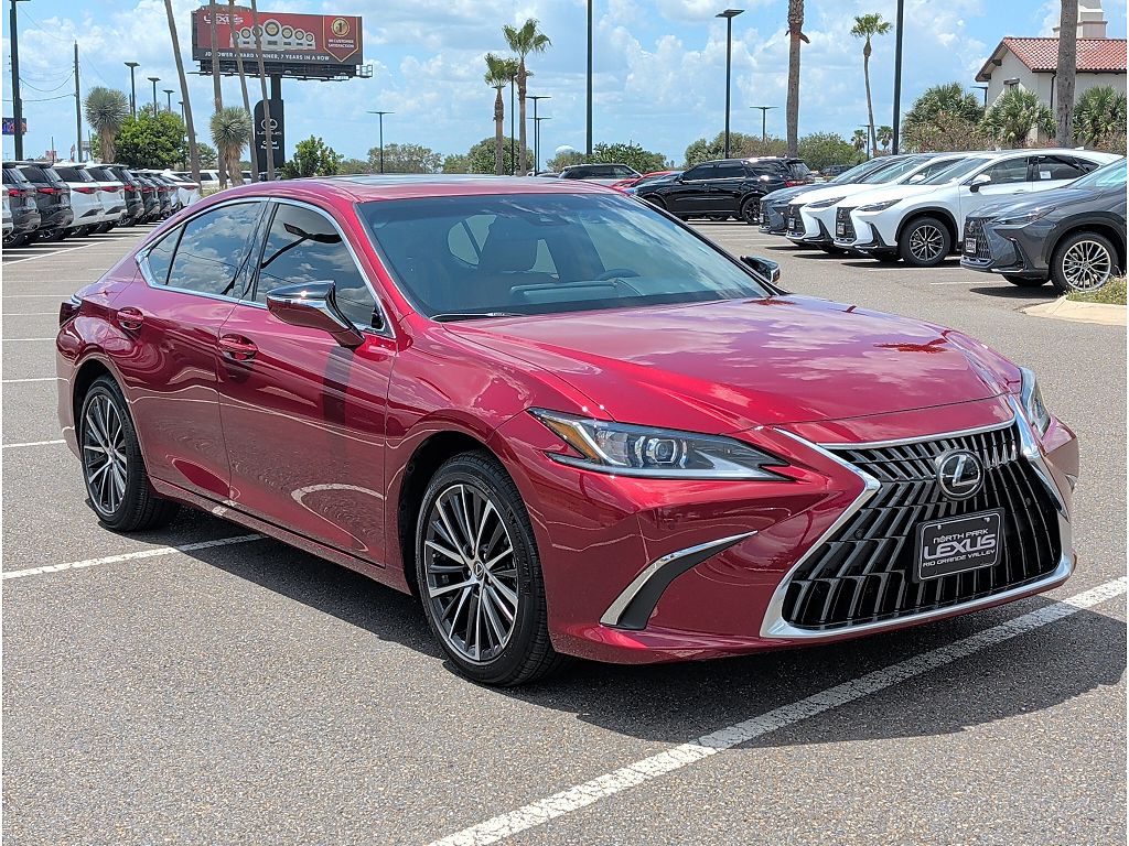 2025 Lexus ES 350