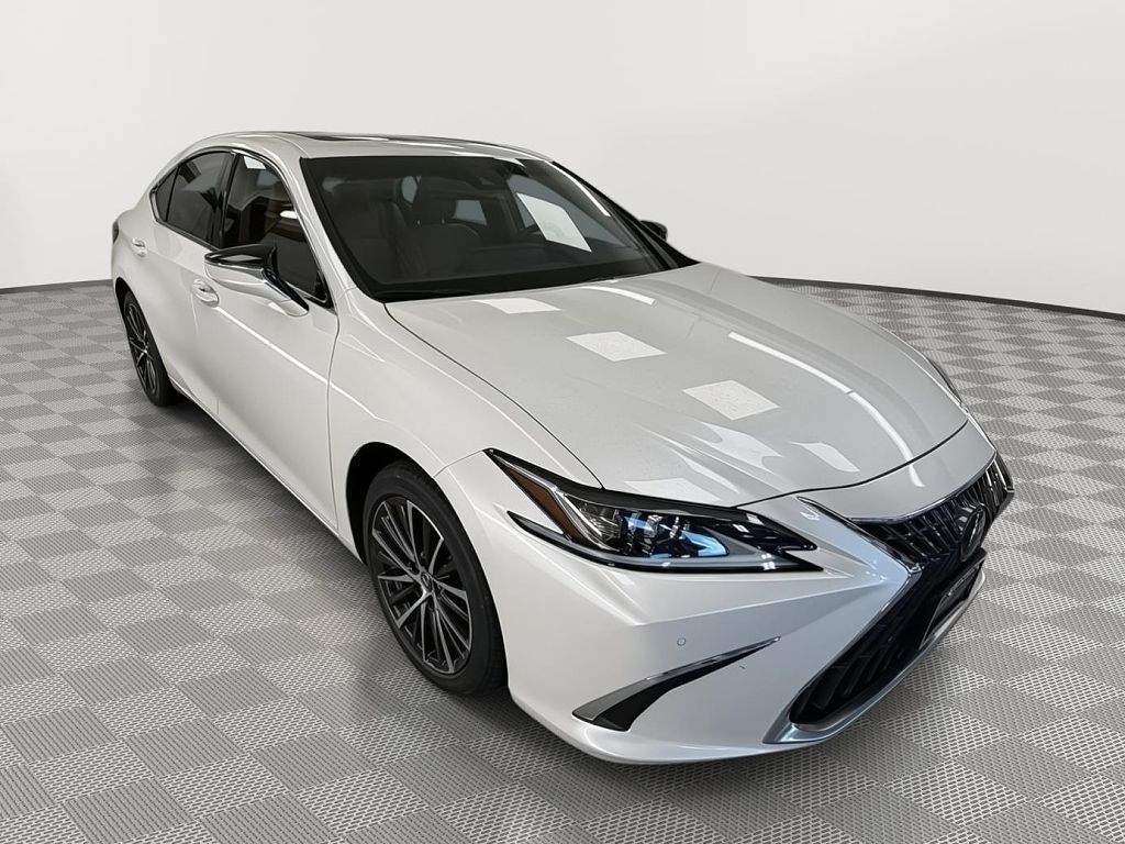 2025 Lexus ES 350