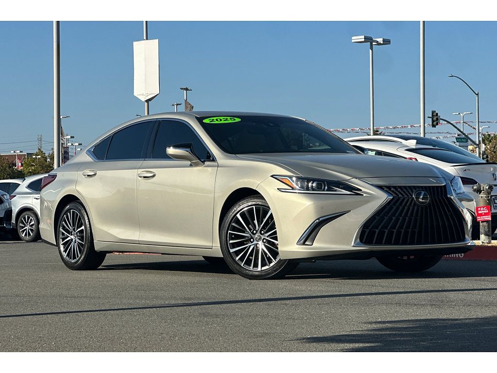 2025 Lexus ES 350
