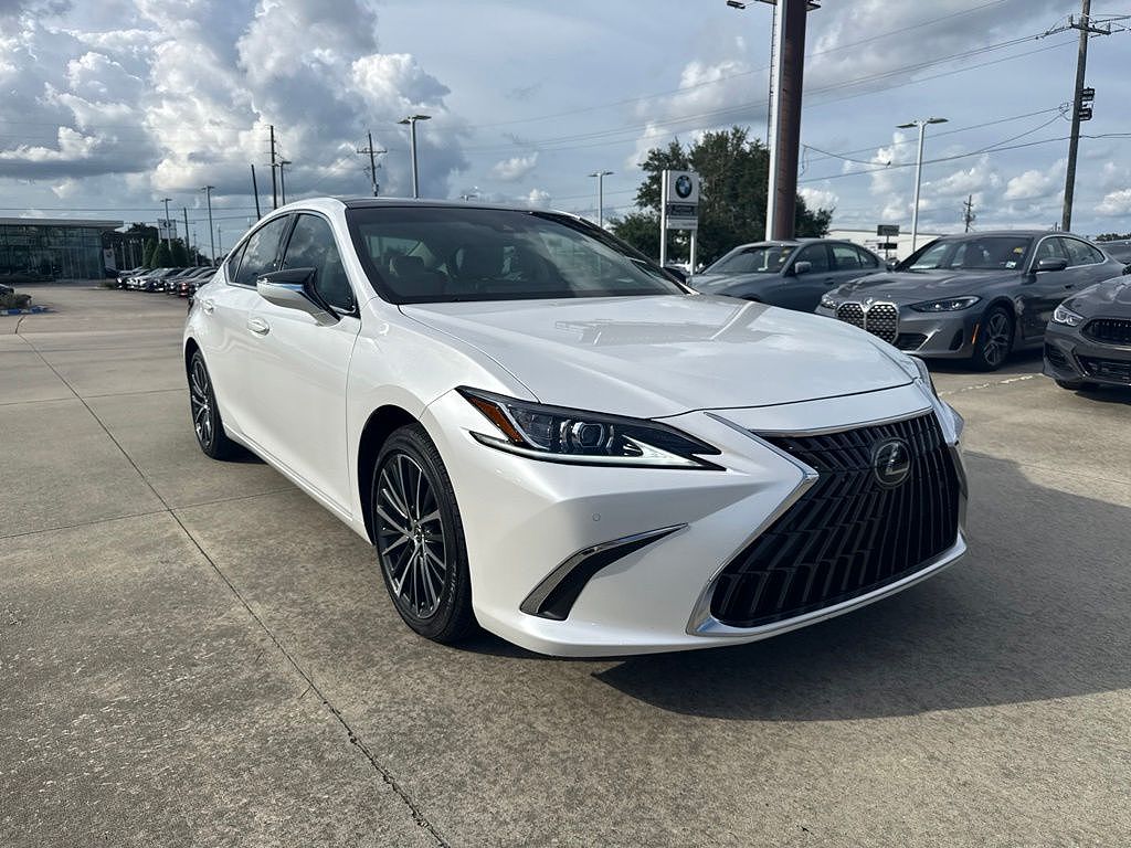 2025 Lexus ES 350